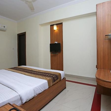 Oyo Hotel Satya Villas Bhopal Esterno foto